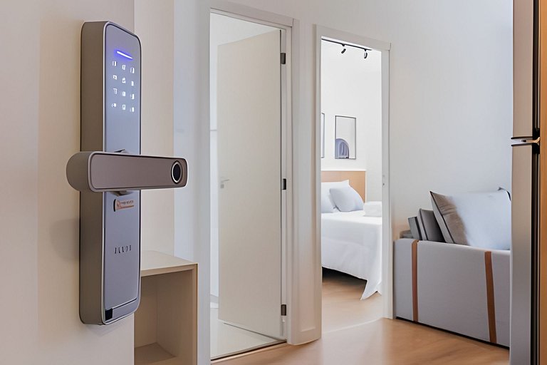 Apê vista Top 14º, próx aeroporto, metrô, e shop