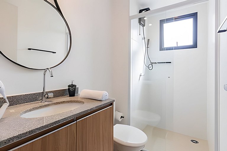 Apê vista Top 14º, próx aeroporto, metrô, e shop