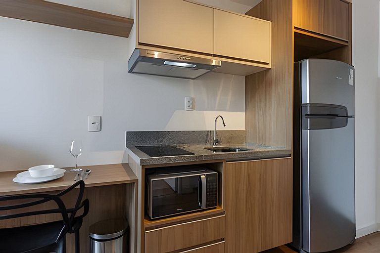 Studio completo Prox Hosp Moriah, 600m metrô&Shop