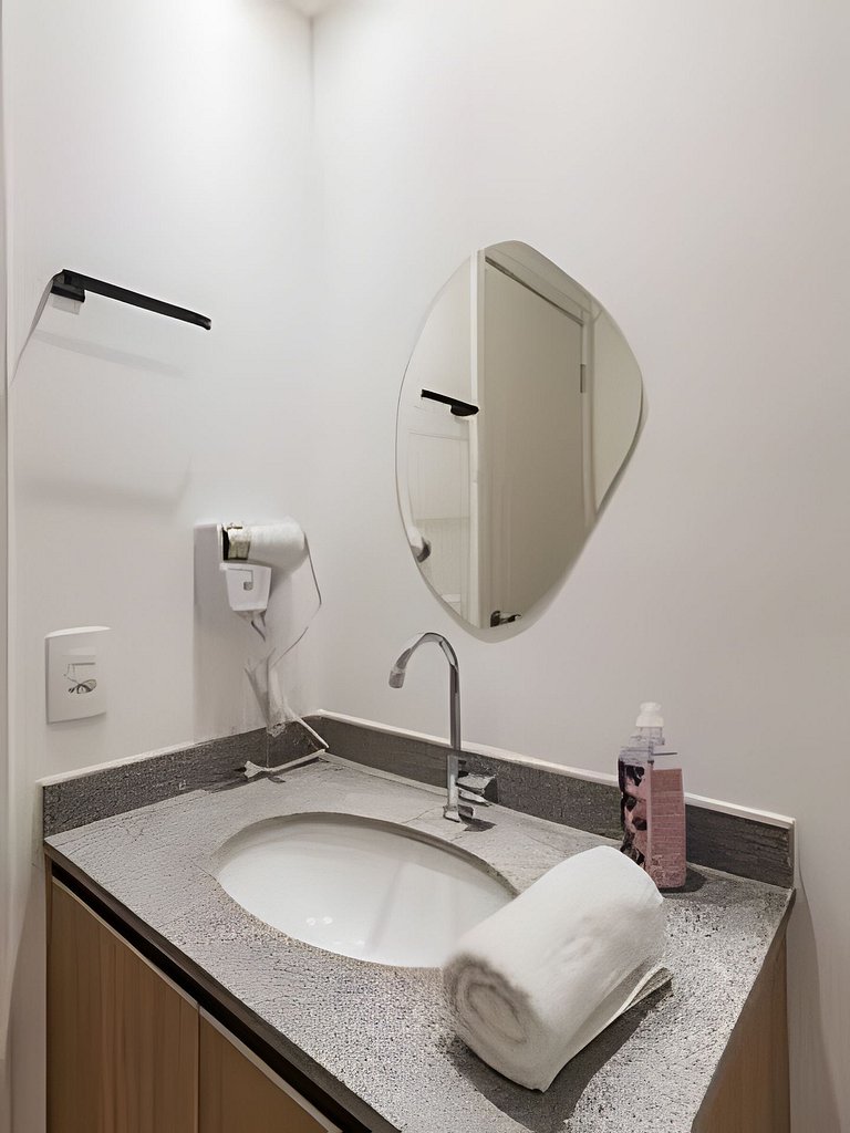 Studio completo Prox Hosp Moriah, 600m metrô&Shop