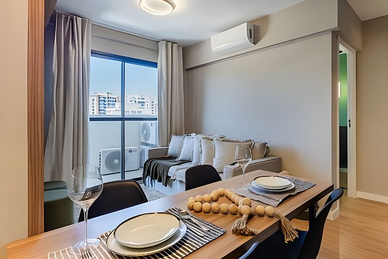 Apto Luxo, cama Queen, próx  Aeroporto, metrô shop