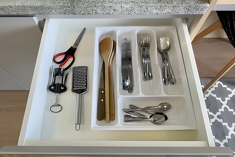 Apê vista Incrível,  Prox metro, Shop Ibira e Aero