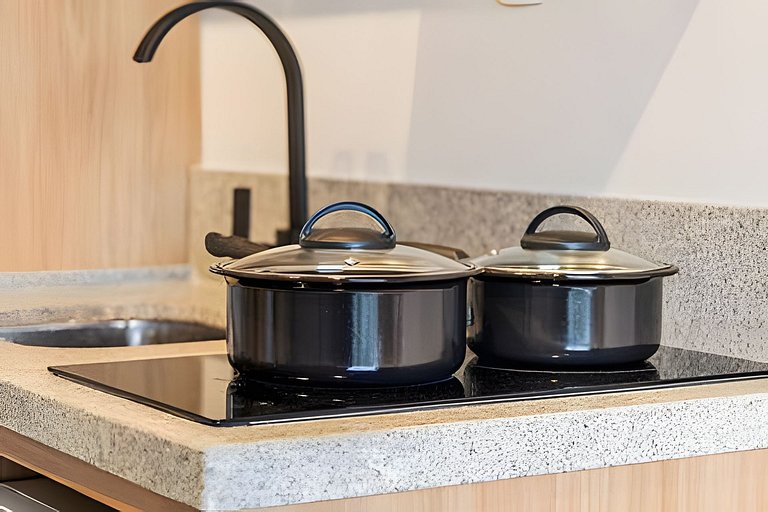 Studio moderno, vista 12º, aeroporto, metro, Ibira