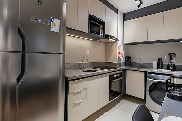 Ap climatizado, janela anti-ruído, prox aero/shop