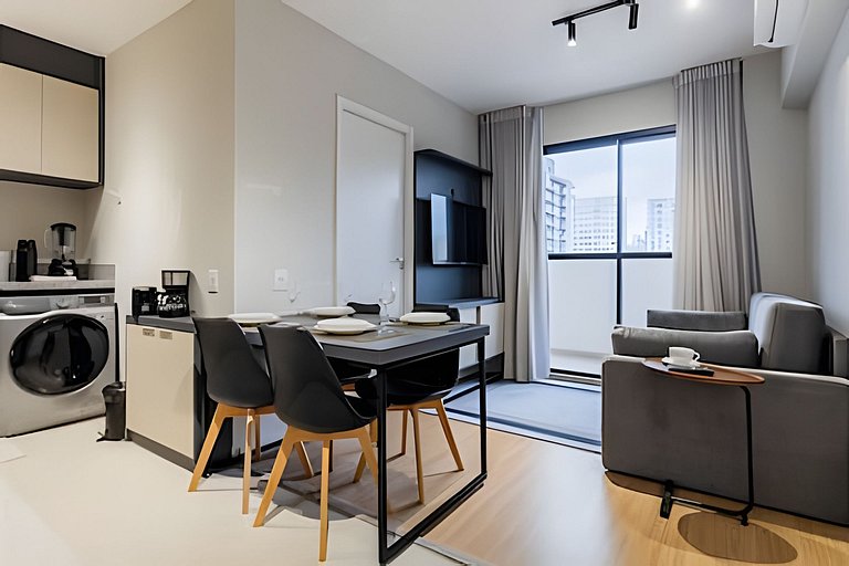 Ap climatizado, janela anti-ruído, prox aero/shop