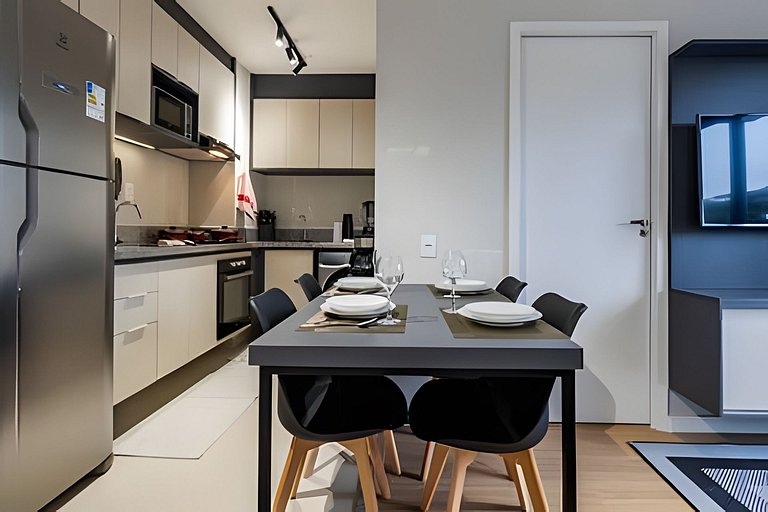 Ap climatizado, janela anti-ruído, prox aero/shop