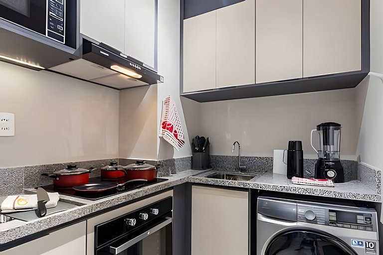 Ap climatizado, janela anti-ruído, prox aero/shop