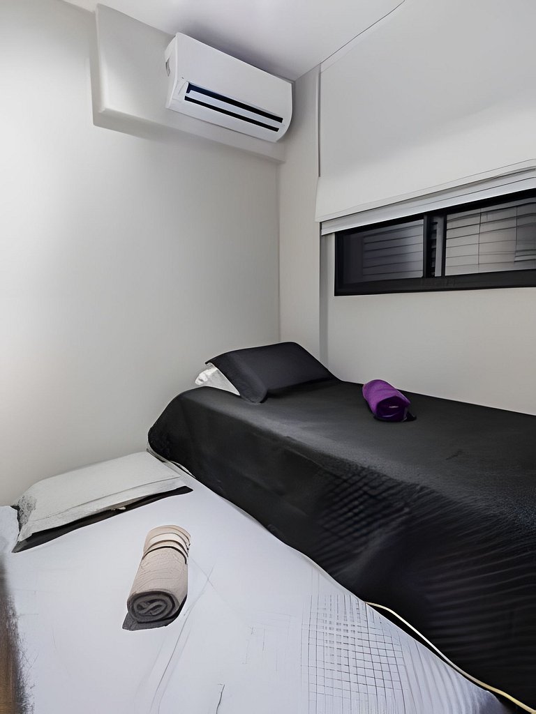 Ap climatizado, janela anti-ruído, prox aero/shop