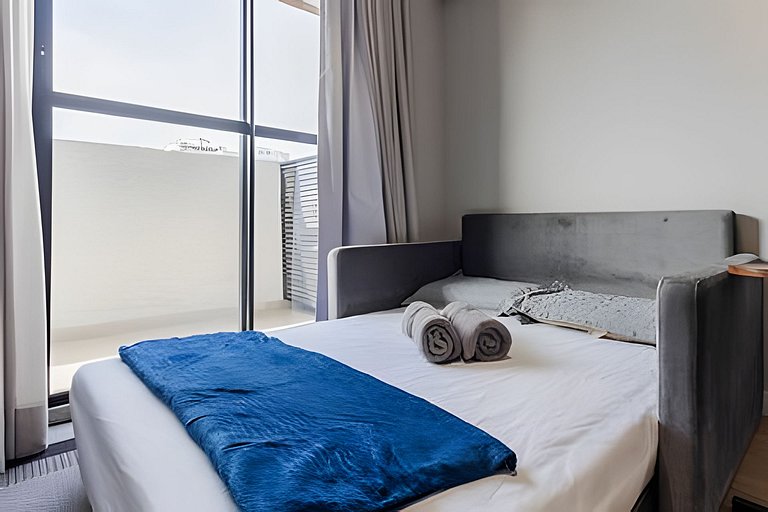 Ap climatizado, janela anti-ruído, prox aero/shop