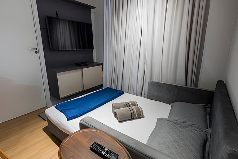 Ap climatizado, janela anti-ruído, prox aero/shop