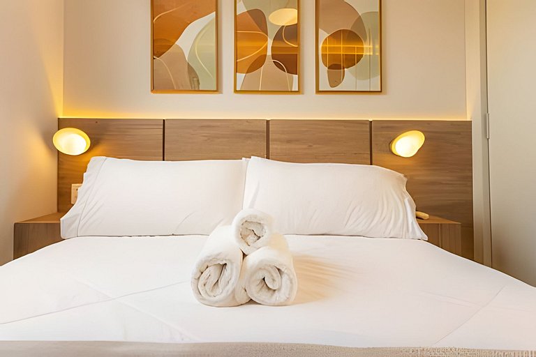 Apê NOVO, vista incrível 12º, cama Queen/7min Aero