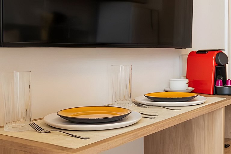 Apê NOVO, vista incrível 12º, cama Queen/7min Aero