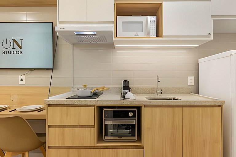 Studio Novo, cama Queen, prox  Ibirapuera e Metrô