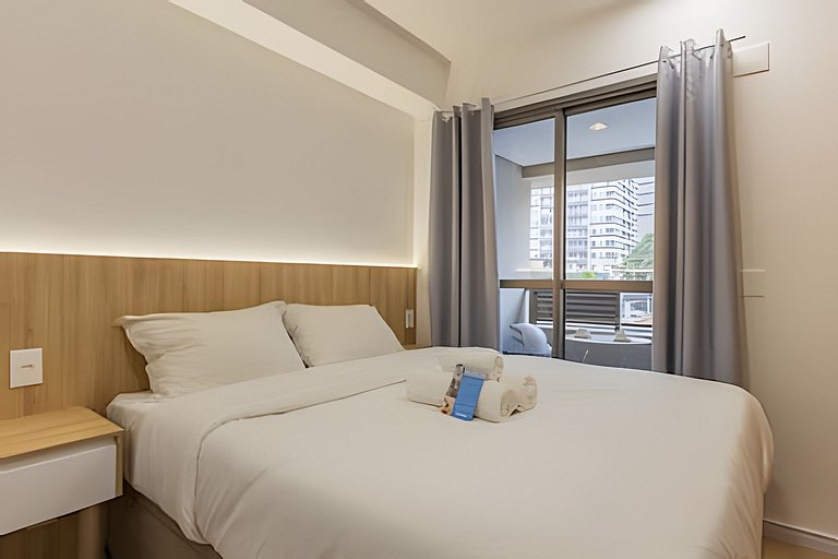 Studio Novo, cama Queen, prox  Ibirapuera e Metrô