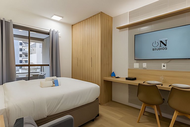 Studio Novo, cama Queen, prox  Ibirapuera e Metrô