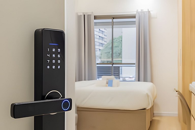 Studio Novo, cama Queen, prox  Ibirapuera e Metrô