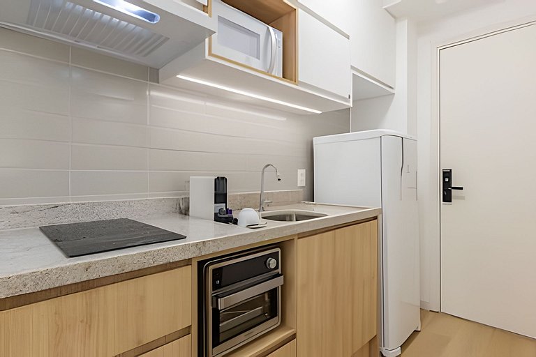 Studio Novo, cama Queen, prox  Ibirapuera e Metrô