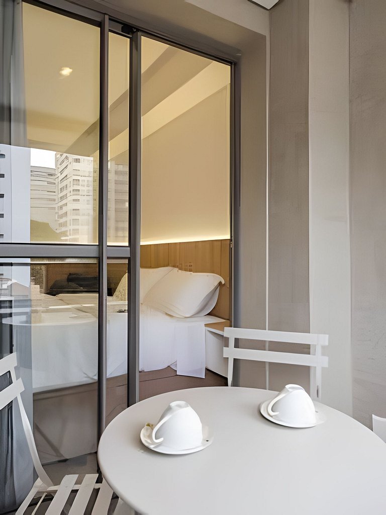 Studio Novo, cama Queen, prox  Ibirapuera e Metrô