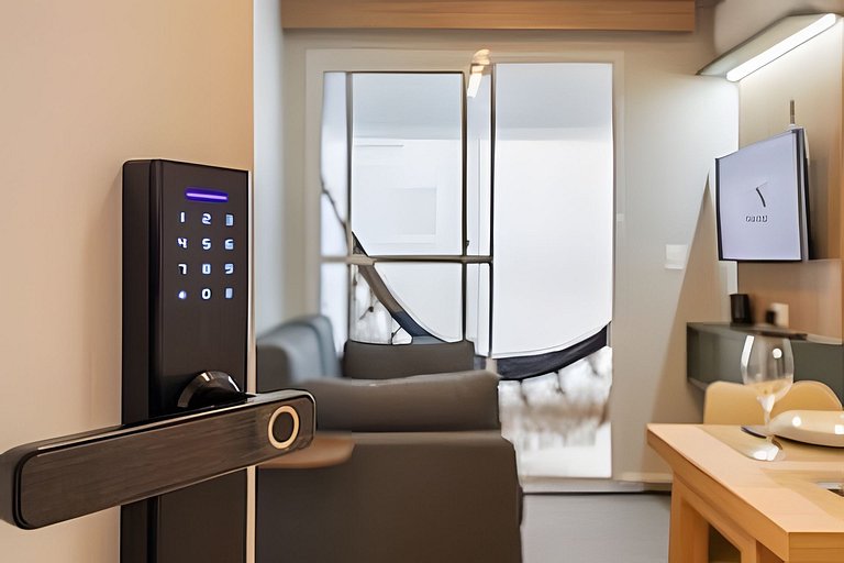 Apê Luxo de 2 quartos,  A/C Brooklin a 5min Metrô