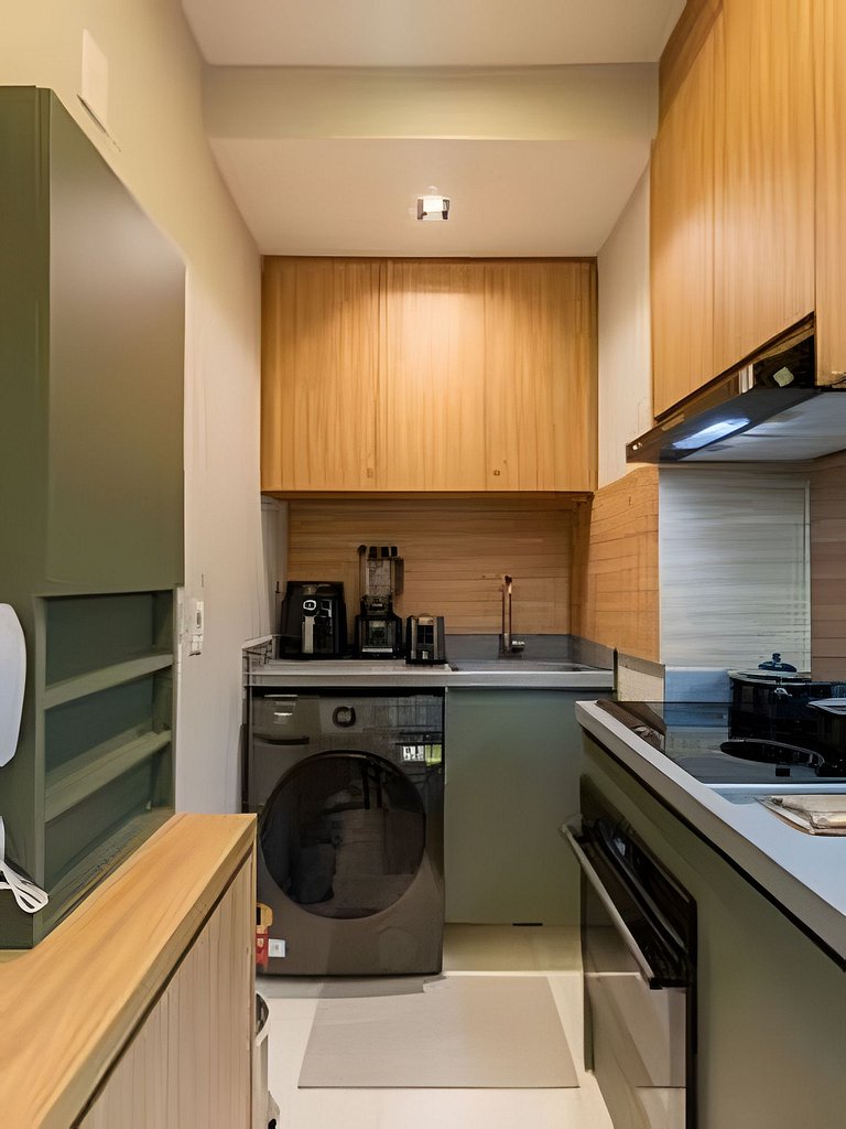 Apê Luxo de 2 quartos,  A/C Brooklin a 5min Metrô