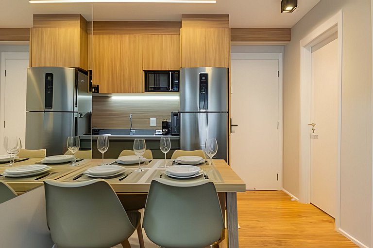 Apê Luxo de 2 quartos,  A/C Brooklin a 5min Metrô