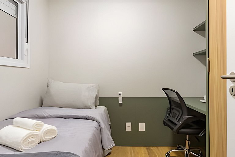 Apê Luxo de 2 quartos,  A/C Brooklin a 5min Metrô