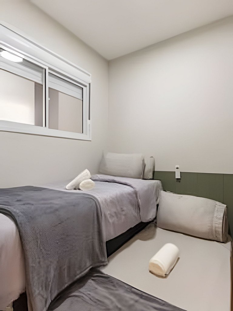 Apê Luxo de 2 quartos,  A/C Brooklin a 5min Metrô