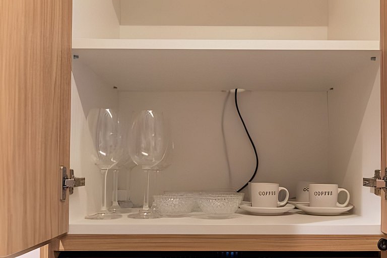 Apê Luxo de 2 quartos,  A/C Brooklin a 5min Metrô