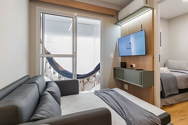 Apê Luxo de 2 quartos,  A/C Brooklin a 5min Metrô