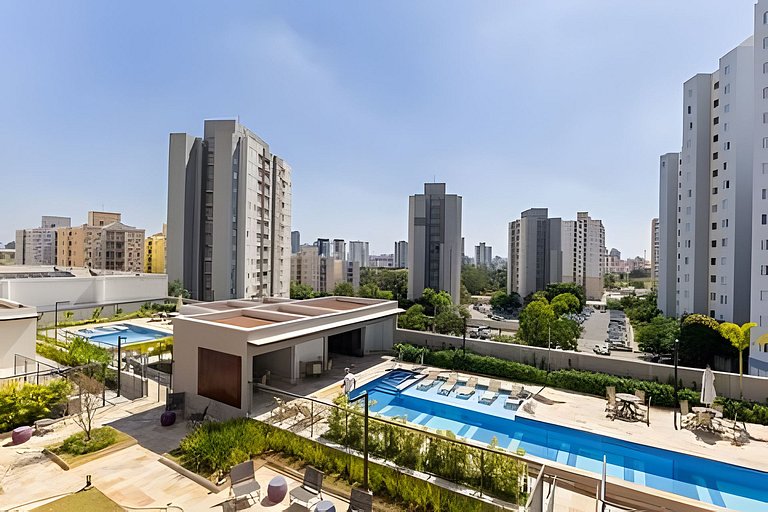 Apê Campolim, c/ vaga, piscina e 200m Shop e A/C
