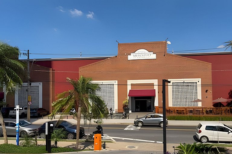 Apê Campolim, c/ vaga, piscina e 200m Shop e A/C