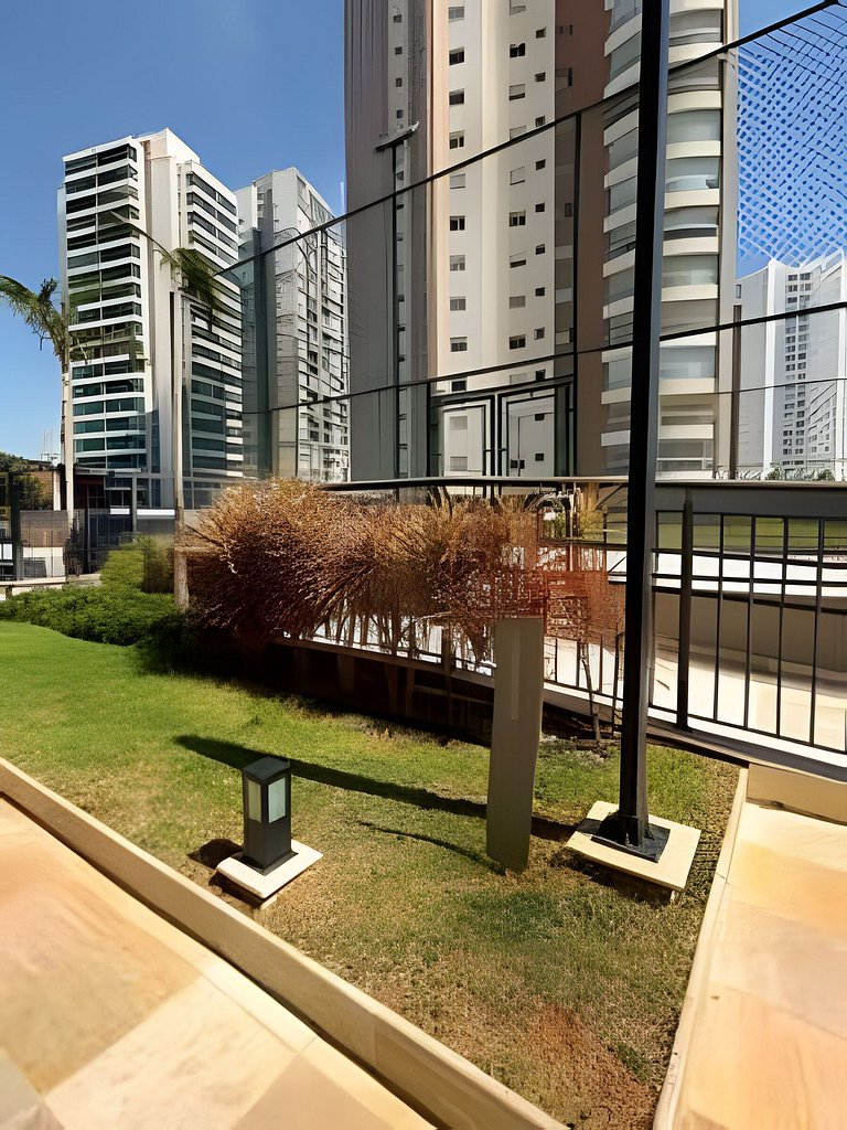 Apê Campolim, c/ vaga, piscina e 200m Shop e A/C