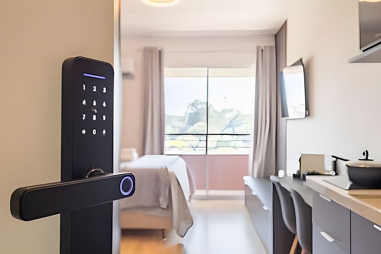 Studio Novo e completo prox Metrô Butantã
