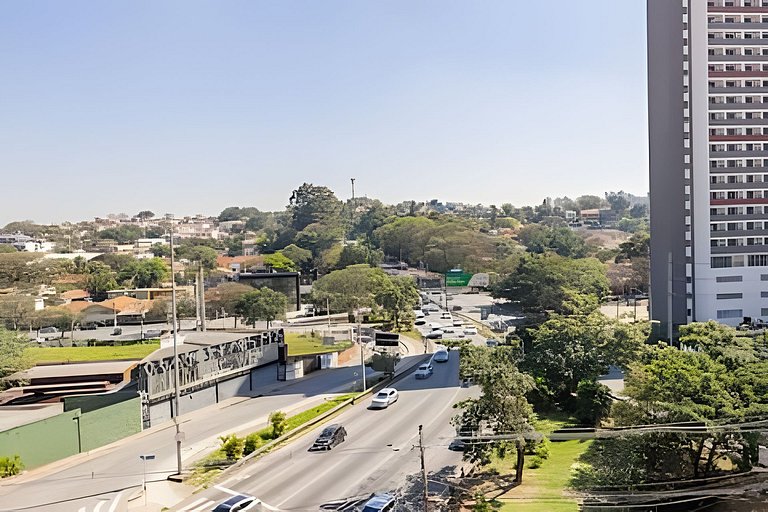 Studio Novo e completo prox Metrô Butantã